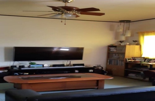 Sorsogon City Casa | La pequeña habitación de Nini en la ciudad de Sorsogon