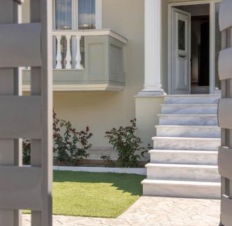 Kymi-Aliveri Casa | Nireas Blue Balcony by Raise