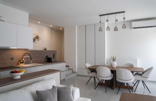 Kymi-Aliveri Casa | Nireas Blue Balcony by Raise