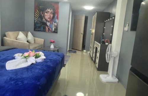 Nong Chaeng Apartamento | Nirun Condo Pattaya