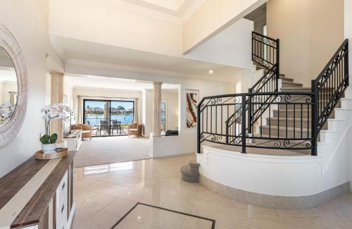 Yamba Casa | Nirvana Waters - Waterfront with Pool