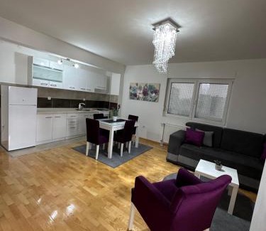 City Center Apartamento | Nis Apartment