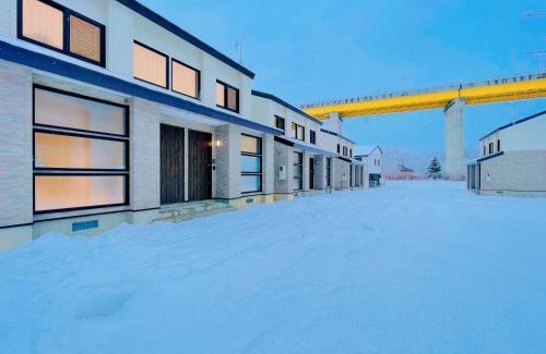 Niseko Apartamento | Niseko Villa KIRAKU RUI 車利用にオススメ 各スキー場迄車で約15分
