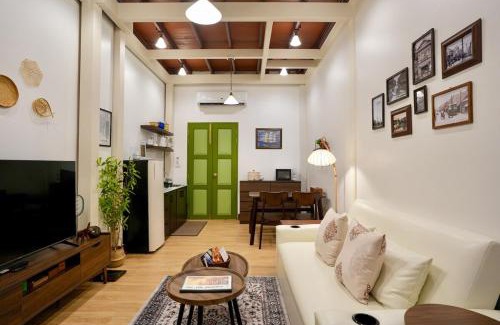 Chakkrawat Villa | Nivas Wanit 2BR 1SFB Yaowarat MRT EntireHome 80SQM