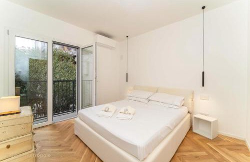 Zona Solari Apartamento | Nivola house, bilocale su tre livelli e terrazzo