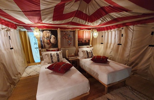 Sidi Badhaj Casa | Nkhila Lodge, campamento privado en el desierto de Agafay con 5 habitaciones de lujo en tiendas de campaña