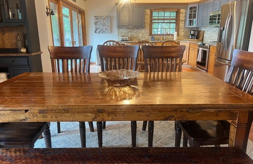 Locust Lake Village Casa | Luxury LAKEFRONT - Private Beach/Dock/Hot Tub/Sauna, and Skiing minutes away