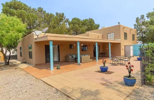 Las Cruces Casa | NM Home Sweet Home Away From Home With 2 Masters
