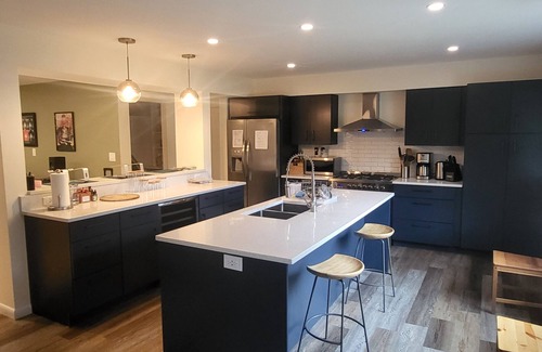 Boiceville Otro | Modern Farmhouse in the Catskills on 5 acres of land. Ski resorts close by!