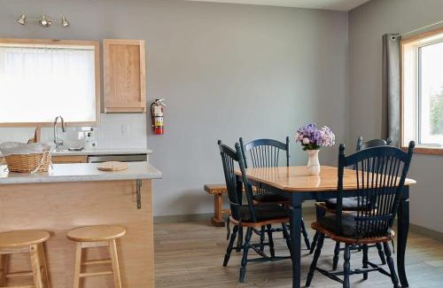 Whitehorse Casa | NN - The Kluane - Whistlebend 3-bed 2-bath