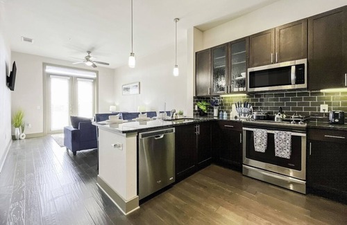 East Downtown Houston Apartamento | 1 to 3 miles away from Shell Energy stadium, Toyota Center, Discovery Green