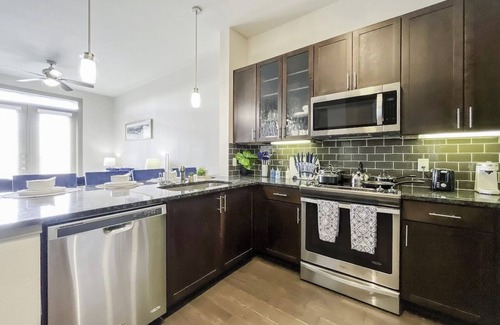East Downtown Houston Apartamento | 1 to 3 miles away from Shell Energy stadium, Toyota Center, Discovery Green