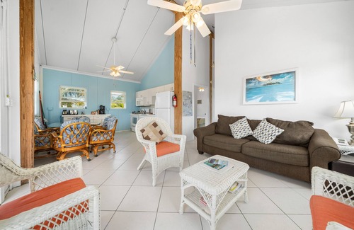 Wemyss Settlement Cabaña | 2 habitaciones / 2 baños Cottage en la playa, cocina totalmente equipada $ 175 / noche!