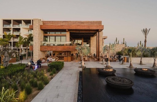 Los Cangrejos II y III Condominio | Nobu Residences