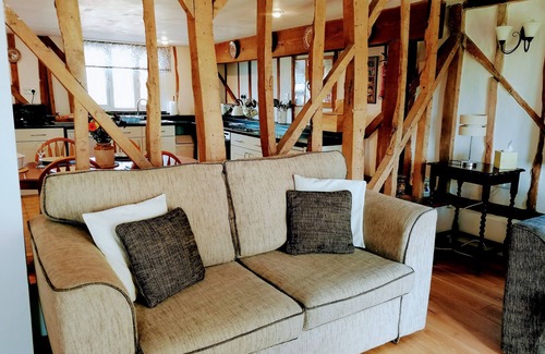 Stowmarket Cabaña | No 1 Barn Cottages Sleep 2 (1 Bedroom)