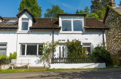 Cairndow Casa | No 2 Planetree