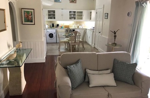 Porters Villa | NO. 2 Porters Court, a 4 minutos de las hermosas playas de arena.