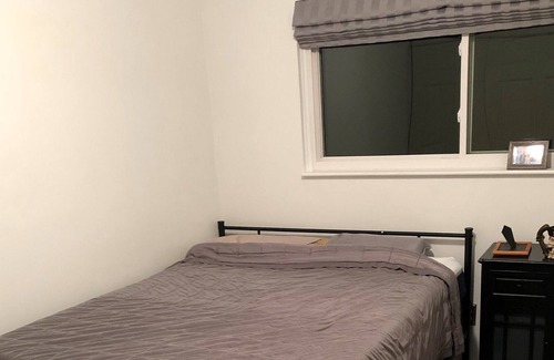 Farmington Hills Casa | No Cleaning Fee! 2-Bedroom Home with Library Room, 2 living spaces