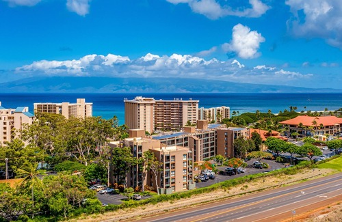 Kahana Condominio | No cleaning fee! Lively 2Bd,2Bth condo AC Close to everything!