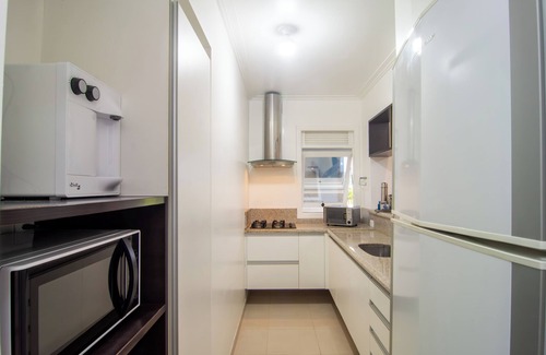 Jurere Internacional Apartamento | No coração de Jurerê, 1 quadra da Praia DX6004
