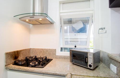 Jurere Internacional Apartamento | No coração de Jurerê, 1 quadra da Praia DX6004