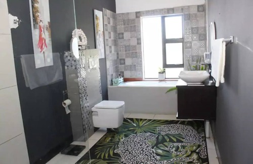 Hartbeespoort Casa | No load-shedding, wi-fi & pool