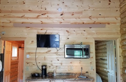 Sturgis Cabina | No Name City Luxury Cabins & RV