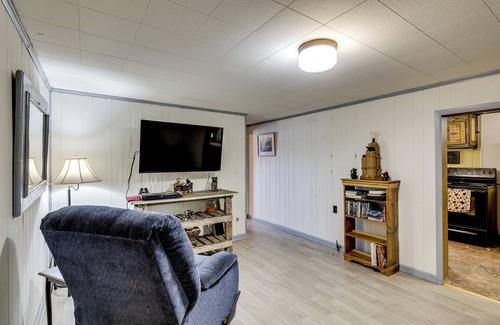Langston Cabina | No Pet Fee! Family Cabin 2 Mi to Lake Guntersville