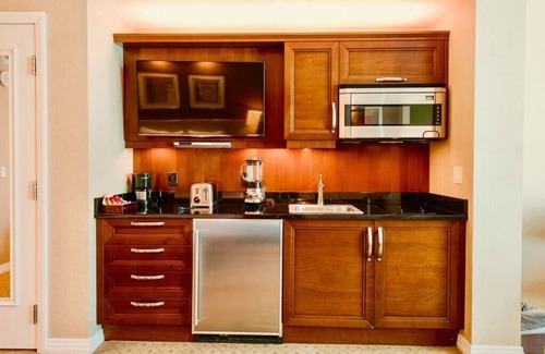 Las Vegas Condominio | MGM Signature Luxury Suite ¡VISTA AL PILA! Sin cargo de resort