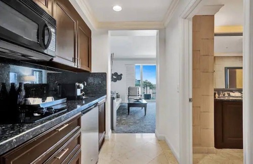 Central Beach Condominio | No Resort Fees! 4 Diamond Oceanfront - 804 - Perfect for Couples - Ocean King Bd