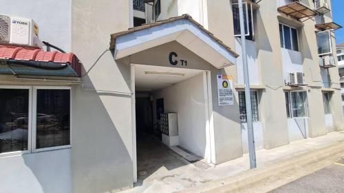 Bukit Jalil Apartamento | NO TOURIST 4th floor NO LIFT Comfortable 3 Room 6pax Bkt Jalil 1 free parking