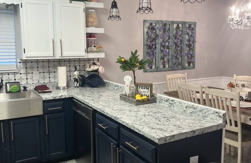Pigeon Forge Casa | No winding road to travel. WE HAVE A OTHER HOUSES 3 DOORS APART ID: 1603900