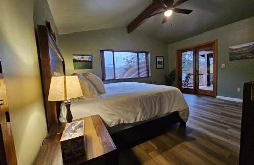 Three Rivers Casa | No Xtra Fees, New AC, PetsOK, 6CarParking, EV