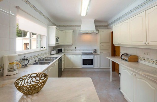 Vila do Bispo Casa | Nº48 Golfe Santo Antonio - 3 bedroom villa with pool