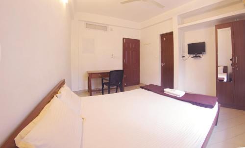 Vyttila Hotel | Noah's Ark