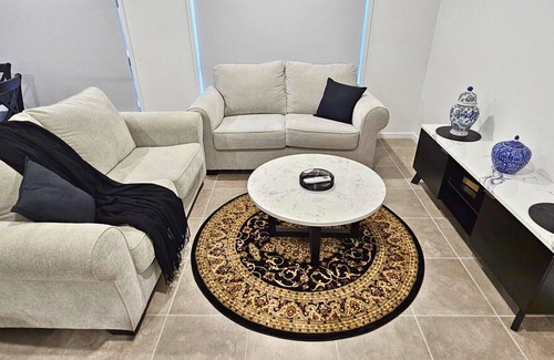 Burpengary East Apartamento | 'Noble Casa' - Sleeps 8 - Brand New Estate