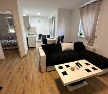 Veliko Gradiste Apartamento | Nobus Vila jezero