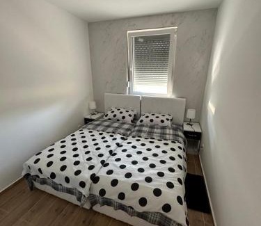 Veliko Gradiste Apartamento | Nobus Vila jezero