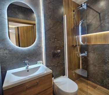 Gorlice Apartamento | Noclegi APART - Domek na wyłączność