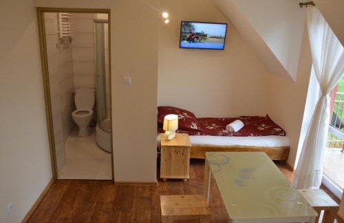 Krajno Pierwsze Casa | Noclegi u Banysia w sercu Gór Świętokrzyskich
