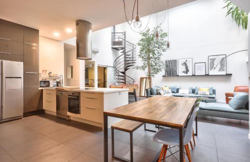 Zola Apartamento | NOCNOC Loft L'atypique - 185m2 Centre de Nantes