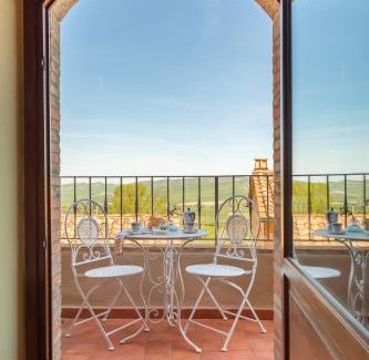 Contignano Casa | Noi2Vacanze FORTINO D'AMORE