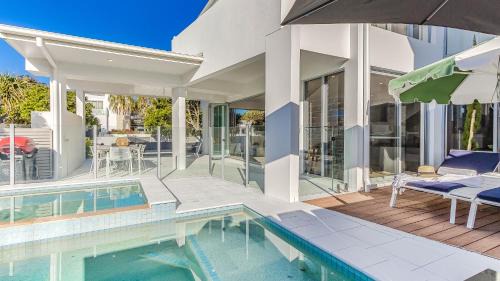 Kingscliff Casa | Noir- Luxury Beachside Home