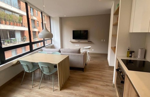 Bogota Apartamento | Breathtaking 2 BR in Zona Rosa