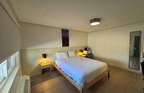Manitou Springs Casa | Non-Smoking Standard Queen Room - NQC
