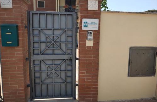 Zona XXX Castel Fusano Casa | Nonna Genoveffa, camere