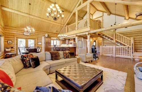 Westcliffe Cabina | 'Nonna's Cabin' Family Mtn Retreat in Westcliffe!