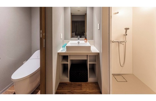 Ariake Hotel | Nonsmoking Deluxe Twin Room Room only /Koto-ku Tokyo