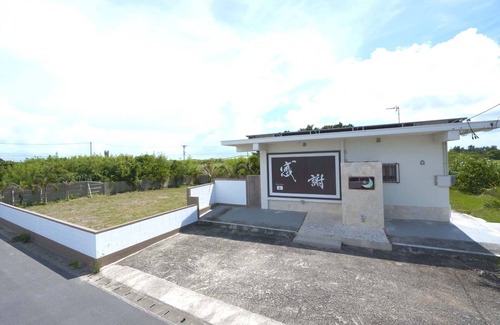 Miyakojima Casa | Nonsmoking One building with 100 tsubo garden / Miyakojima Okinawa