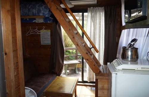 Nishina Cabaña | Nonsmoking Tiny log house for 2 people with lo / Kamo-gun Shizuoka